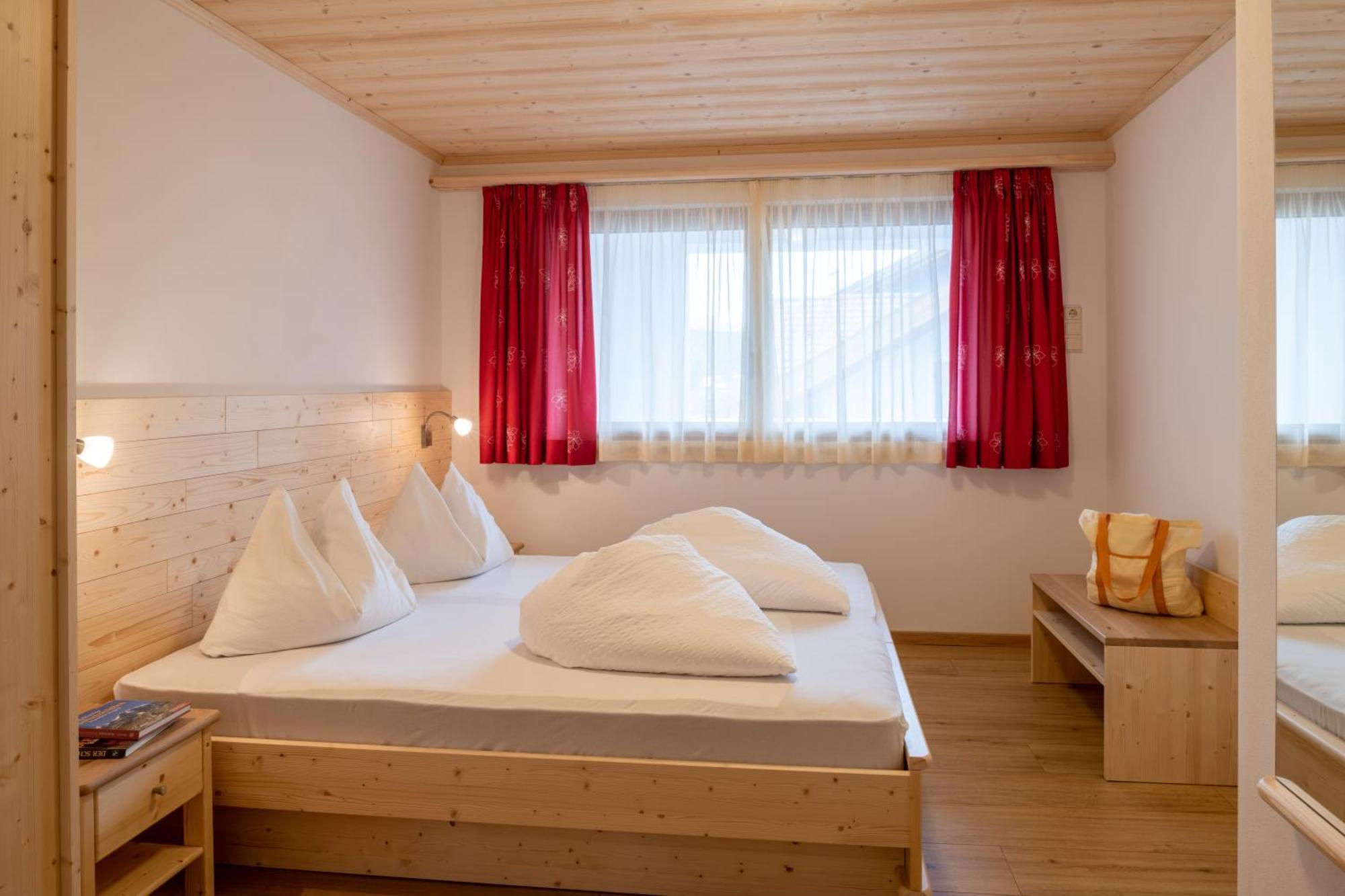 Residence Viktoria Castelrotto Luaran gambar