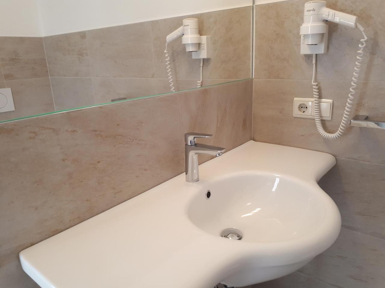Residence Viktoria Castelrotto Luaran gambar